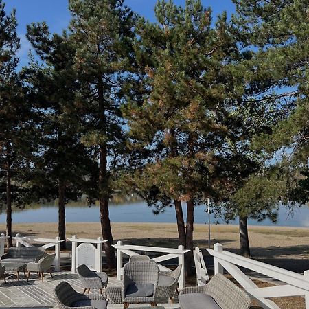 Garni Hotel Oblacinsko Jezero Oblacina Bagian luar foto