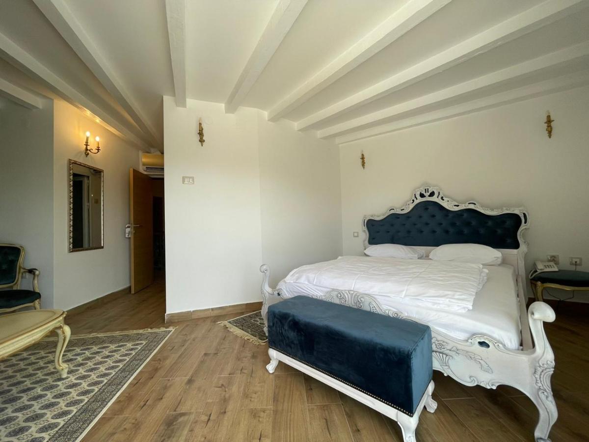 Garni Hotel Oblacinsko Jezero Oblacina Bagian luar foto