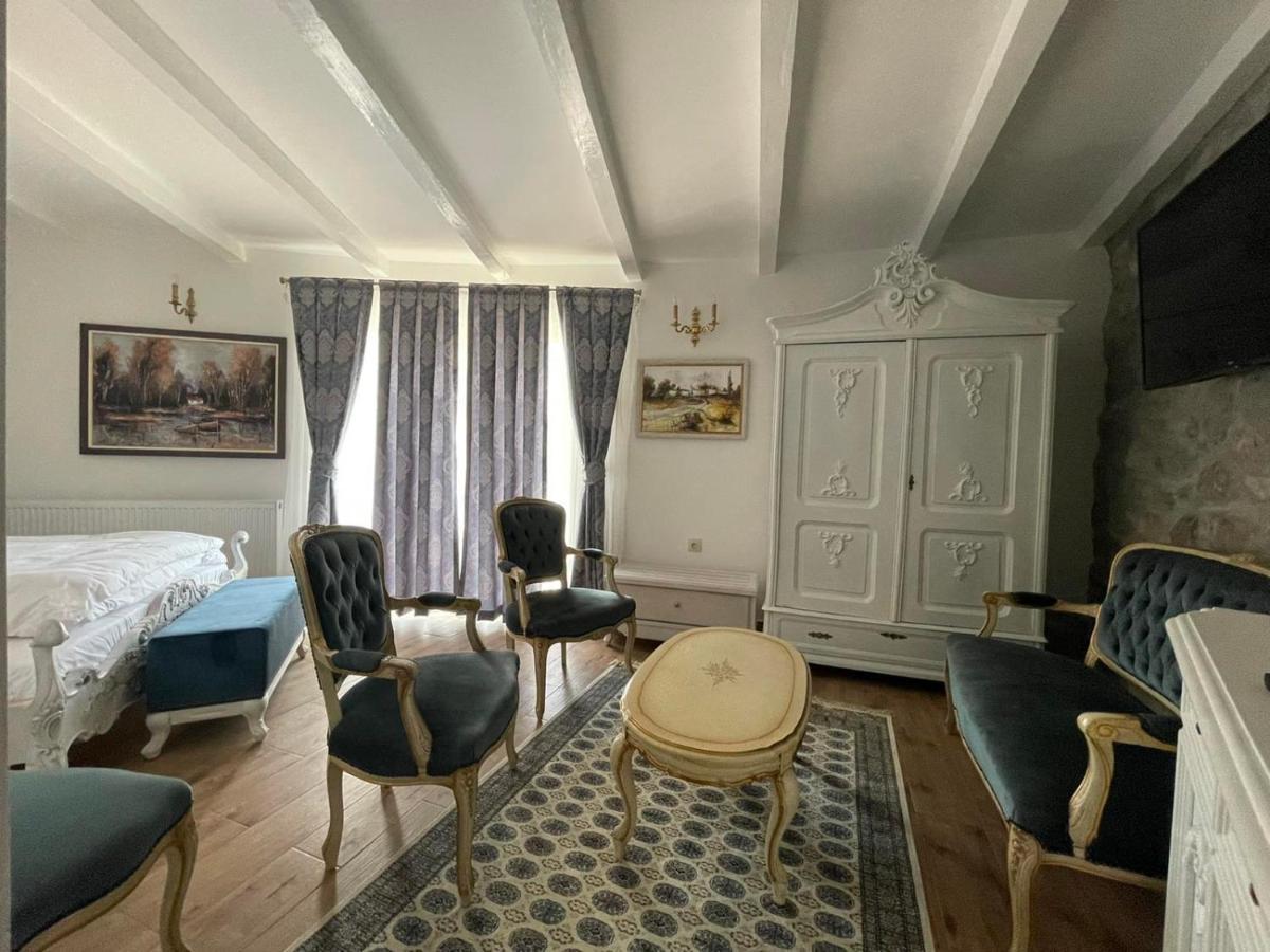 Garni Hotel Oblacinsko Jezero Oblacina Bagian luar foto