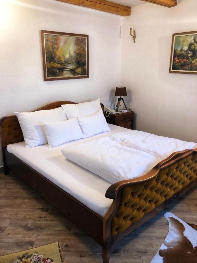 Garni Hotel Oblacinsko Jezero Oblacina Bagian luar foto